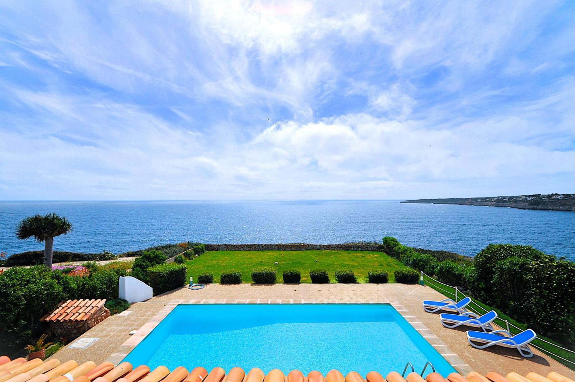 Villa Helios Villa En Cala Pi Con Vistas Despejadas Экстерьер фото