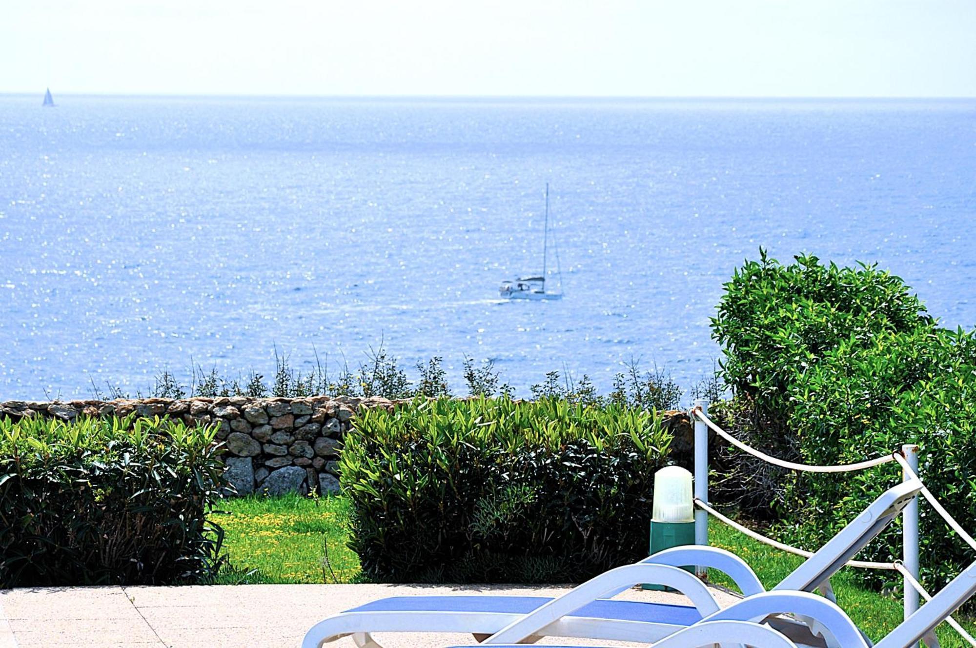 Villa Helios Villa En Cala Pi Con Vistas Despejadas Экстерьер фото